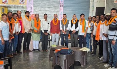 *भारतीय जनता पार्टी किसान मोर्चा की परिचायत्मक बैठक संपन्न : पदाधिकारीयो ने कहा किसान मोर्चा पार्टी की रीढ़"