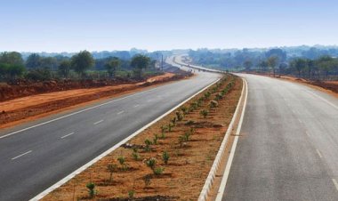 *कोनी-मोपका फोर-लेन बायपास के लिए 59.55 करोड़ तथा धमतरी में सिहावा चौक से नहर नाका फोरलेन के लिए 59.06 करोड़ स्वीकृत*