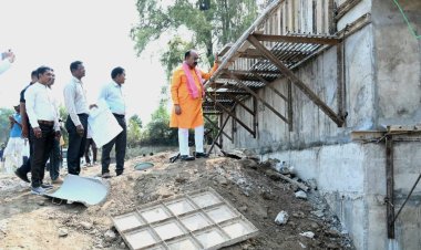 निर्माणाधीन पुल के कार्य की धीमी प्रगति को देखकर उपमंत्री अरुण साव हुए नाराज, ठेकेदार पर दंडात्मक कार्रवाई के निर्देश, कहा बरसात से पहले हर हाल में पूर्ण हो निर्माण*