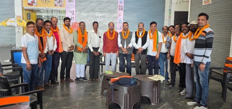 *भारतीय जनता पार्टी किसान मोर्चा की परिचायत्मक बैठक संपन्न : पदाधिकारीयो ने कहा किसान मोर्चा पार्टी की रीढ़"