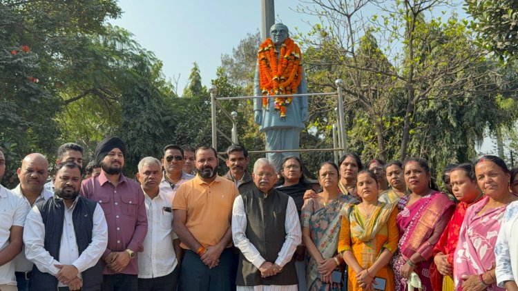 *जनसंघ के अध्यक्ष पंडित दीनदयाल उपाध्याय की पुण्यतिथि पर भाजपाइयों ने दी श्रद्धांजलि*, मजबूत एवं सशक्त भारत चाहते थे पं दीनदयाल - धरम लाल कौशिक