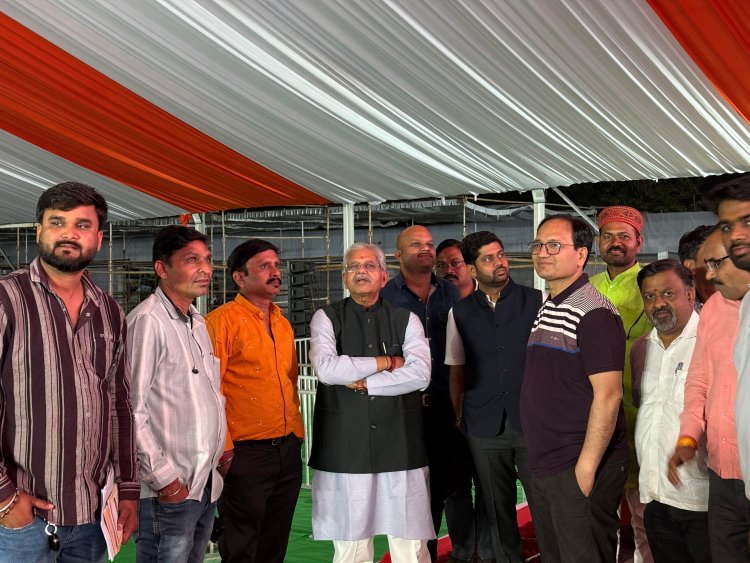 मुख्यमंत्री के कार्यक्रम की तैयारी पूरी: विधायक धरम कौशिक ने देर रात कलेक्टर के साथ किया अंतिम निरक्षण, कल मुख्यमंत्री करेंगे किसानों से संवाद, किसान बोनस की भी राशि का होगा अंतरण*