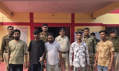 मुंगेली में ‘नशा मुक्त भारत पखवाड़ा’ के तहत बड़ी कार्रवाई  ‘ऑपरेशन बाज’ में 53.51 ग्राम ब्राउन शुगर के साथ 5 आरोपी गिरफ्तार, 3.81 लाख की सामग्री जब्त