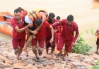 *बाढ़ एवं आपदा से निपटने की तैयारियों को परखा कोरी डेम में हुआ मॉक एक्सरसाइज :  एसडीआरएफ और होमगार्ड की टीम ने किया बाढ़ में फंसे व्यक्ति के रेस्क्यू का हूबहू प्रदर्शन  कलेक्टर, एसएसपी ने मौके पर व्यवस्थाओं का लिया जायजा*