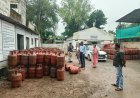 *बालाजी गैस एजेंसी में छापेमार कार्रवाई : 412 भरे सिलेंडर कम मिले,मौके पर मिले 939 सिलेंडर जब्त, उपभोक्ताओं के भी दर्ज किए बयान*