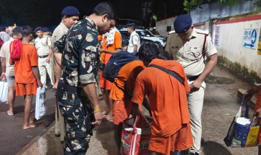 *Breaking : स्वतंत्रता दिवस के मद्देनजर बिलासपुर स्टेशन में चेकिंग,साउथ बिहार एक्सप्रेस में धारदार हथियार जब्त, गिरफ्तार*