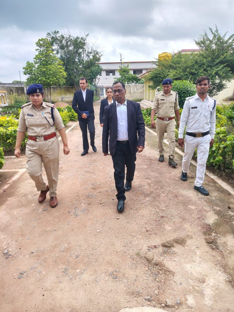 *मुख्य न्यायिक मजिस्ट्रेट ने जिला जेल का किया निरीक्षण : बंदियों की सुविधाओं और विधिक सहायता की स्थिति का लिया जायजा*