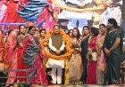 *बहतराई स्टेडियम में आयोजित भव्य तीज मिलन समारोह में शामिल हुए मुख्यमंत्री विष्णु देव साय, छत्तीसगढ़ी संस्कृति और नारी शक्ति का दिखा भव्य संगम, बेलतरा महोत्सव के लिए 30 लाख देने की घोषणा* 