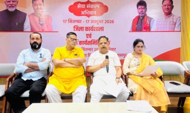 *नगर निगम सामान्य सभा की बैठक से पहले विधायक अमर ने ली बीजेपी पार्षद दल की महत्वपूर्ण बैठक*
