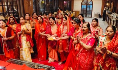 *सर्वविप्र महिला समाज द्वाराकुमकुमार्चन पूजा, कन्या भोज एवं गरबा का किया गया आयोजन* नवरात्रि के प्रथम दिन मां शैलपुत्री की कि गई आराधना